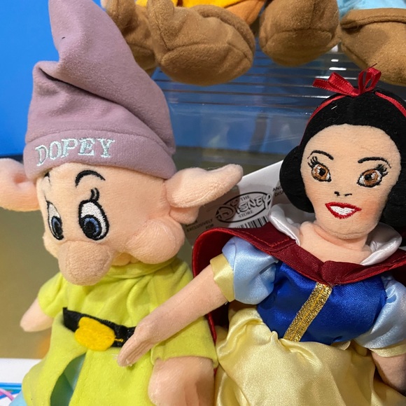 DISNEY EXCLUSIVE NWT 90s SNOW WHITE AND THE SEVEN DWARFS COMPLETE SET OF 10PLUSH - Picture 7 of 13